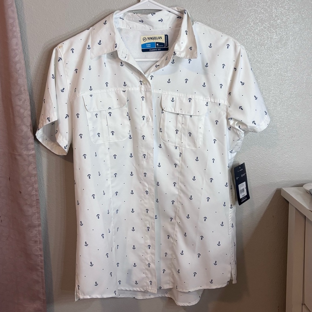 Magellan Outdoors Women’s White Short-Sleeve Anchor Print Shirt